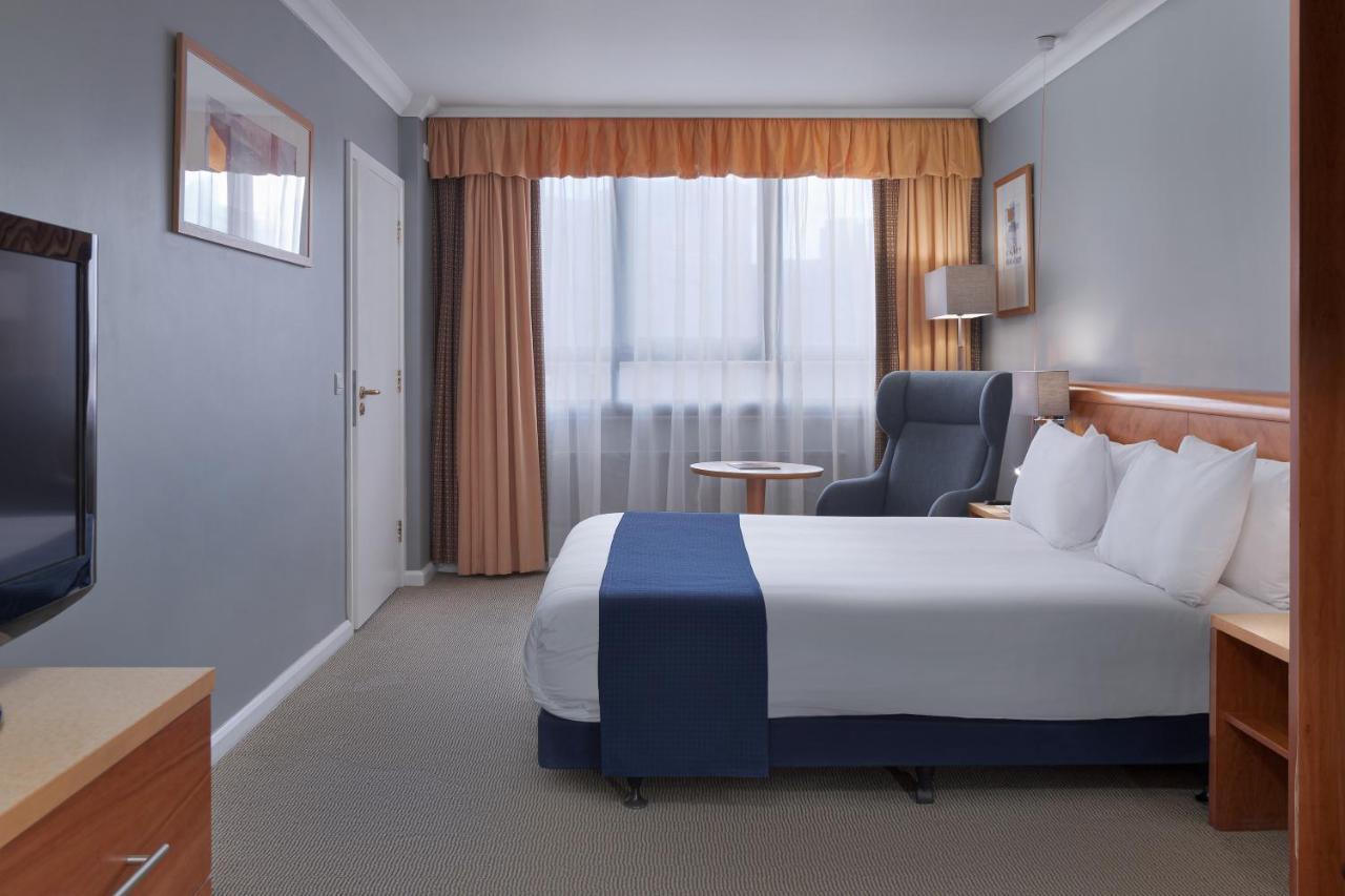 Holiday Inn London Kensington Forum, An Ihg Hotel Room photo